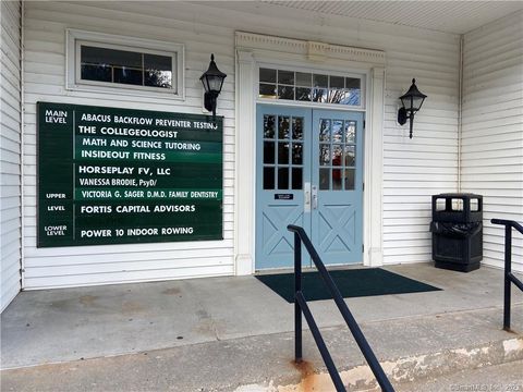 Tiny photo for 395 W Avon Road, Avon, CT 06001 (MLS # 170615886)