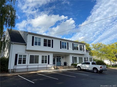 395 West Avon Road Avon CT 06001