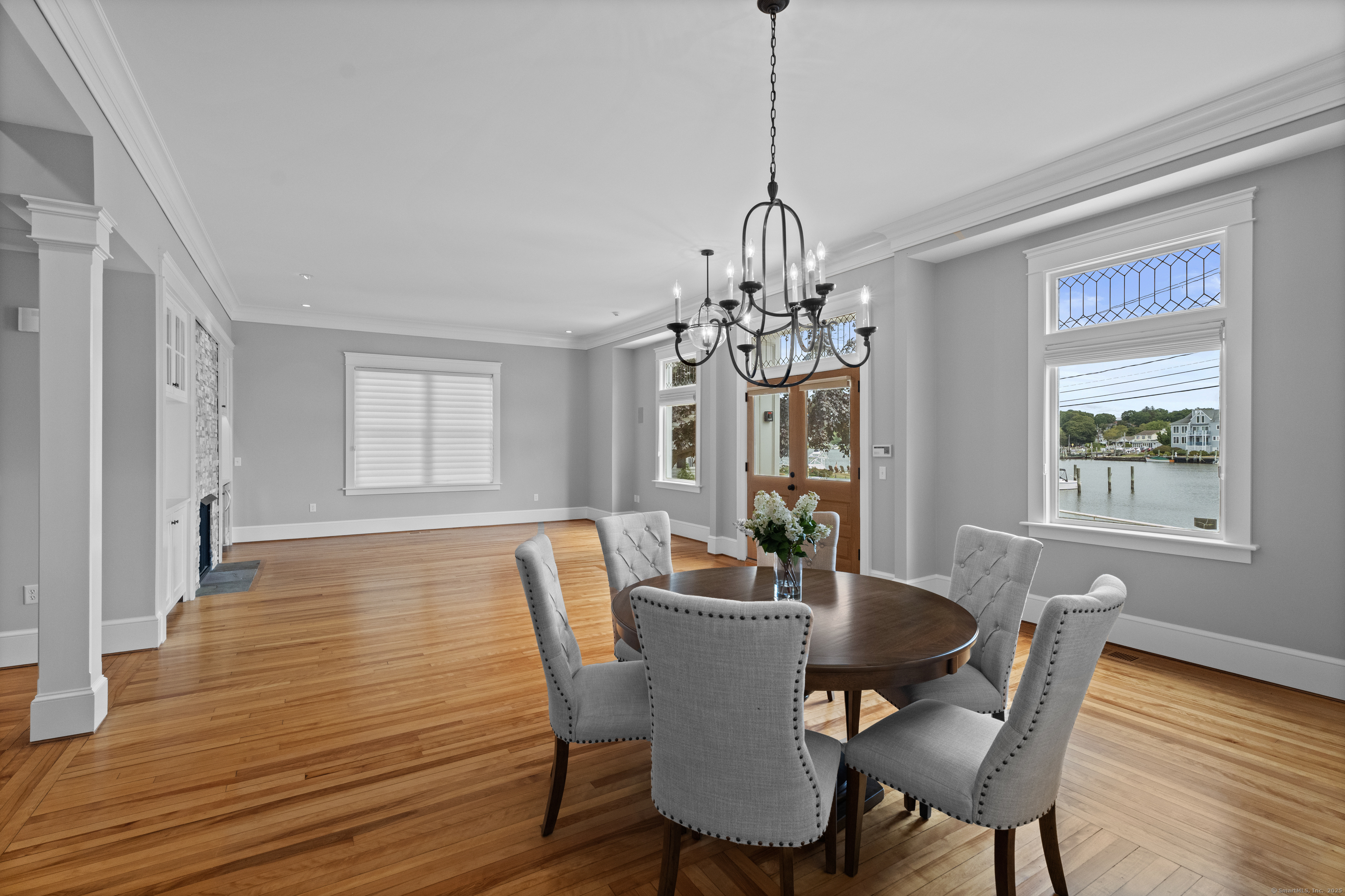 7 Gravel Street 1