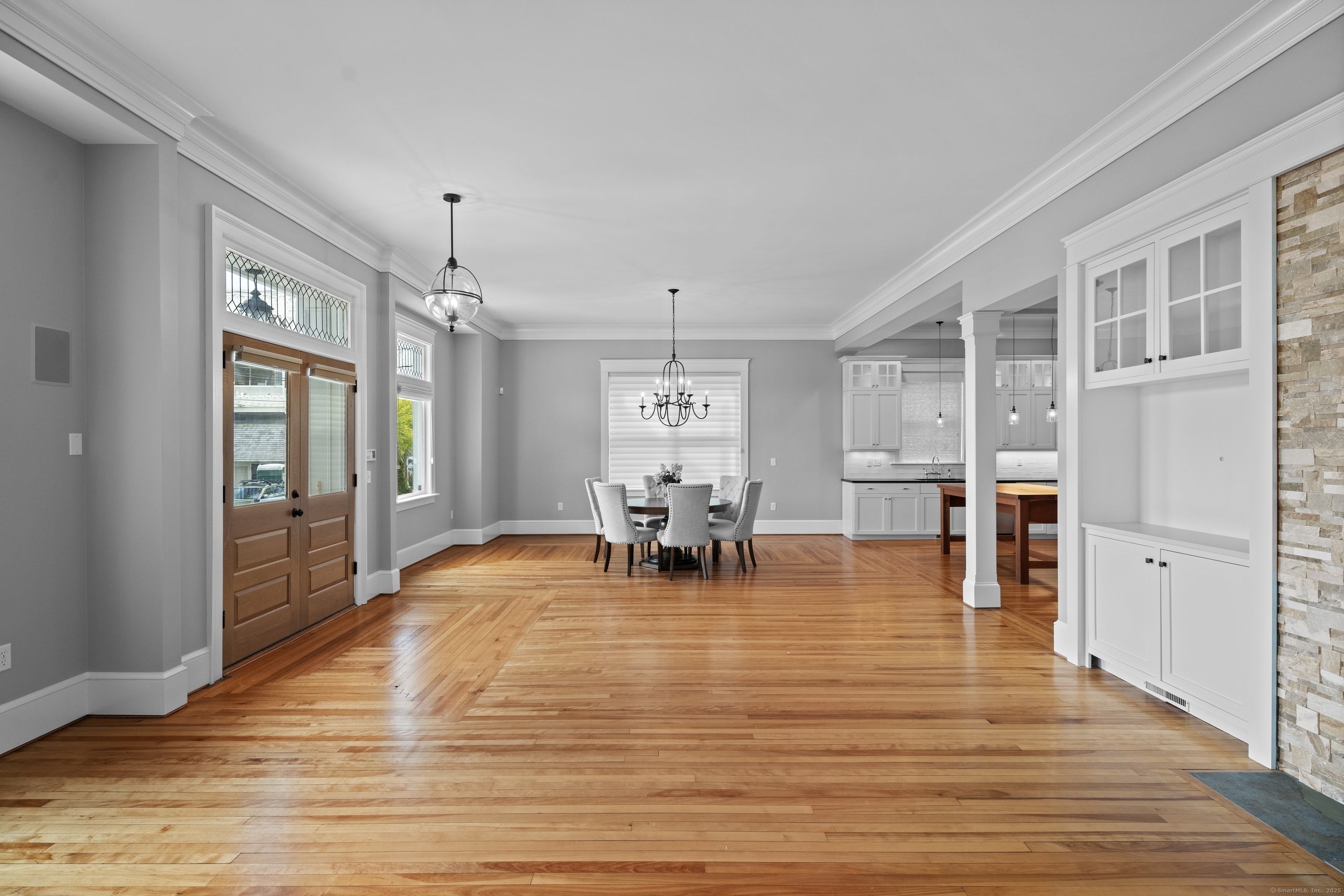 7 Gravel Street 1
