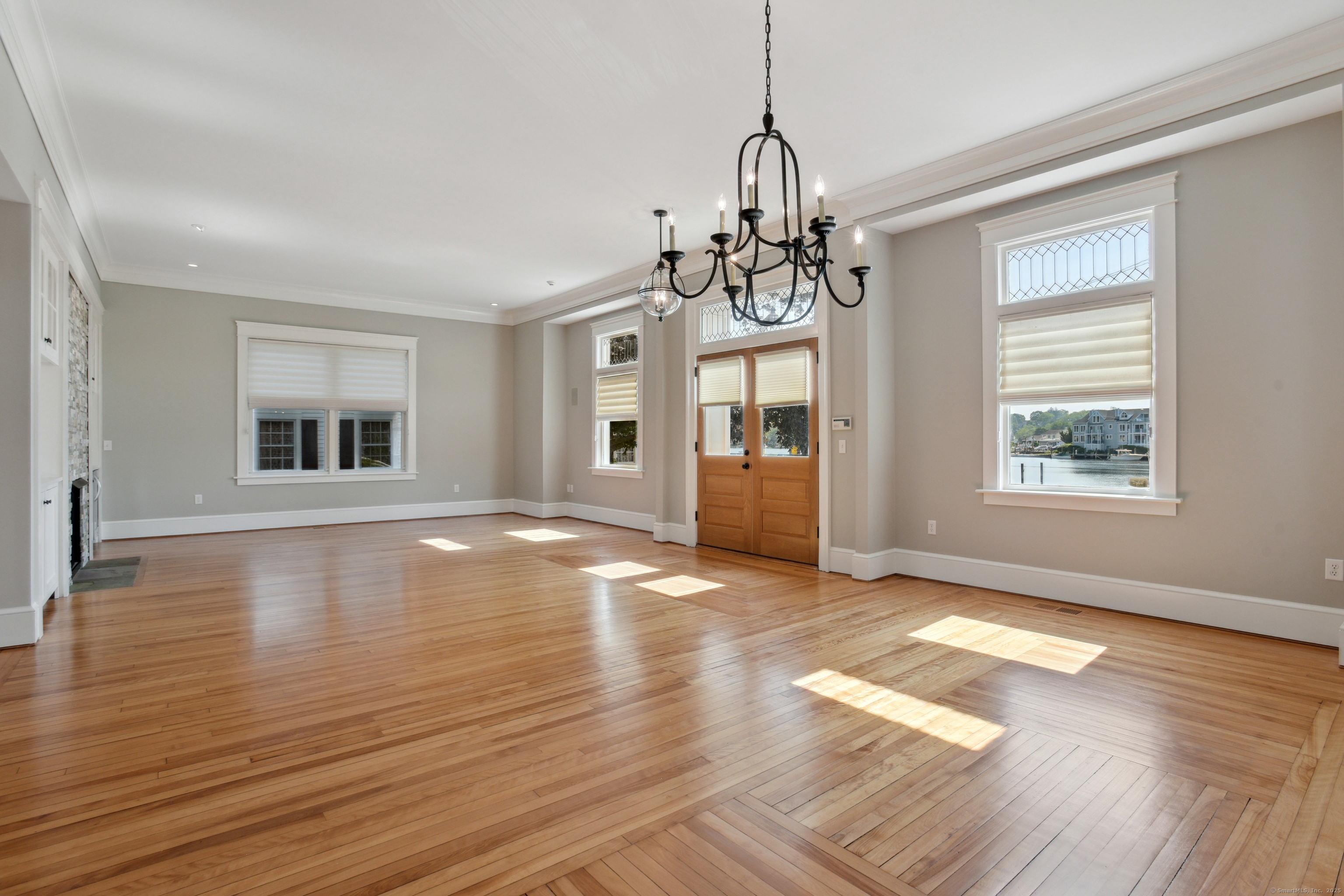 7 Gravel Street 1