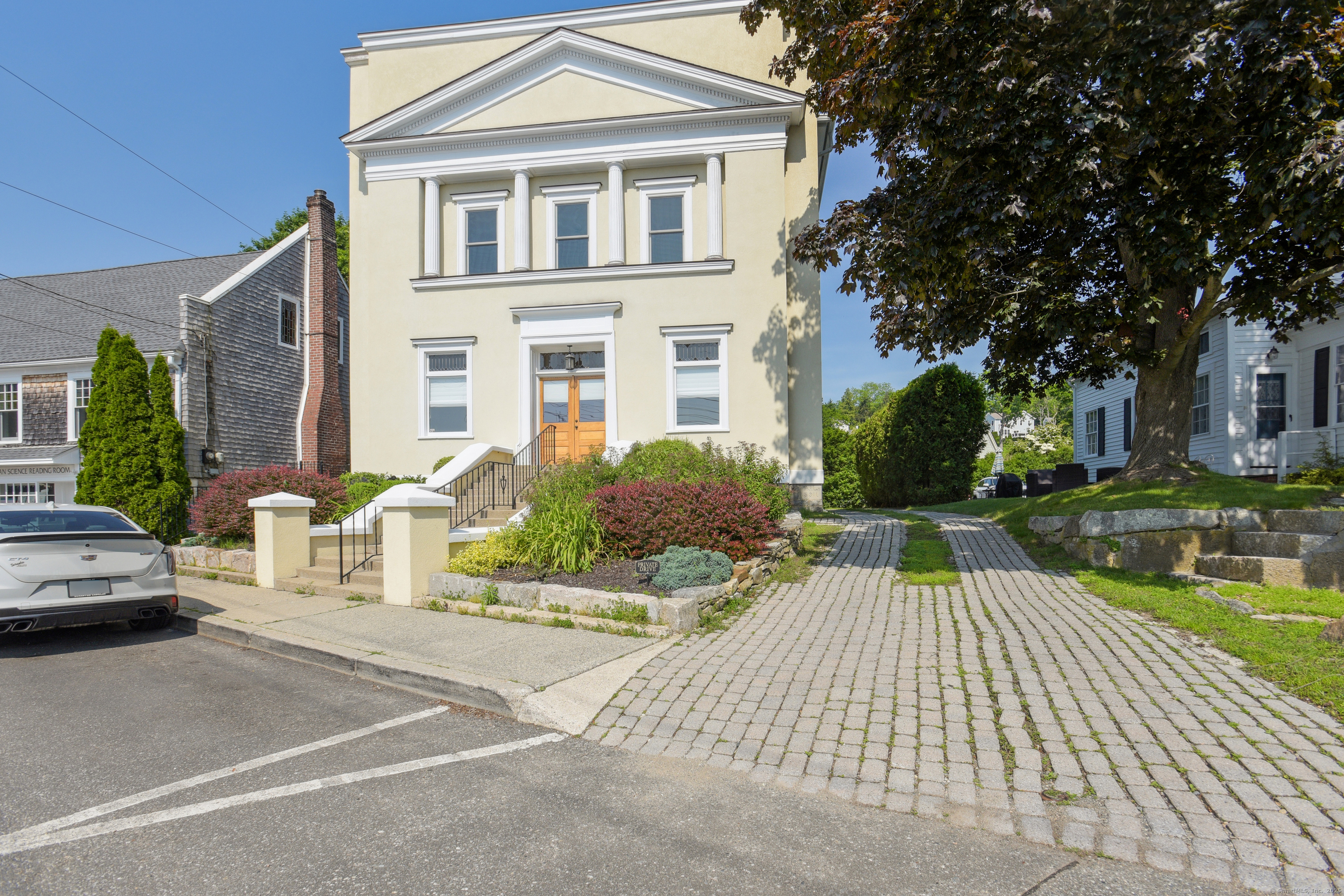 7 Gravel Street 1