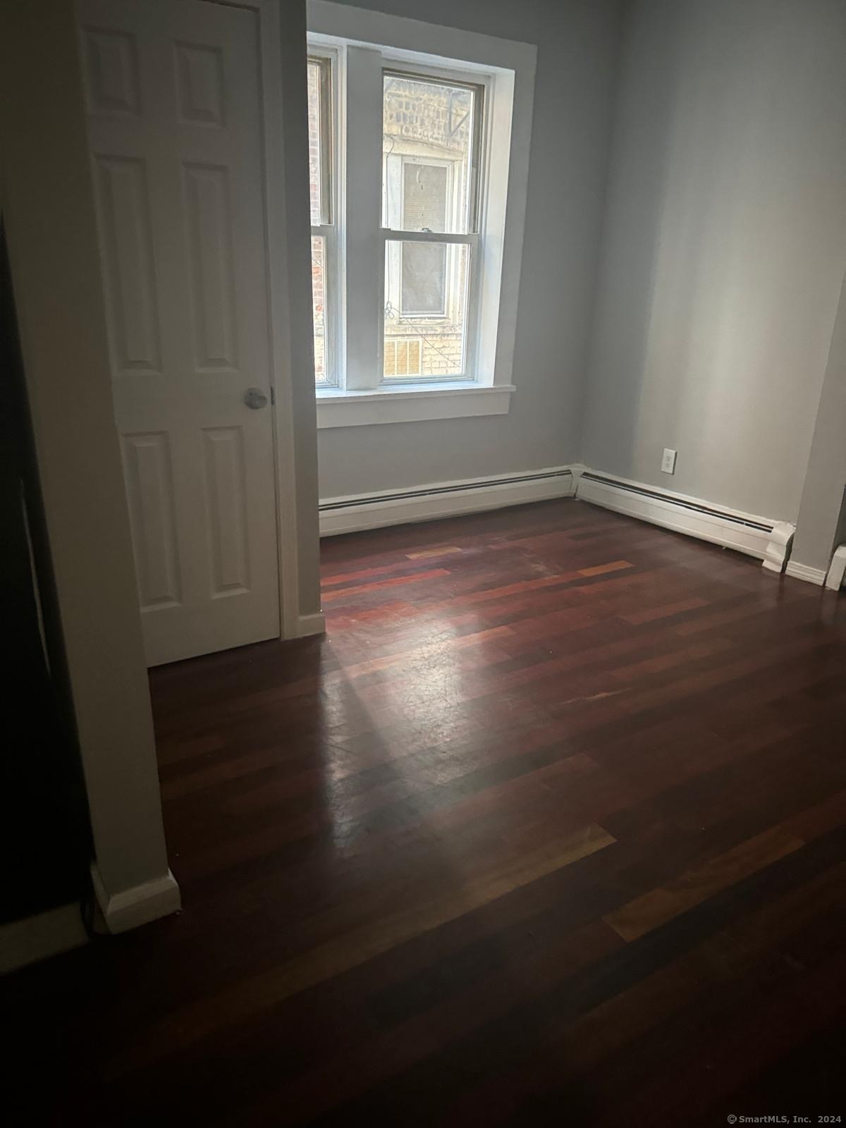 Rental Property at Wells Street 4, Bridgeport, Connecticut - Bedrooms: 1 
Bathrooms: 1 
Rooms: 4  - $1,650 MO.