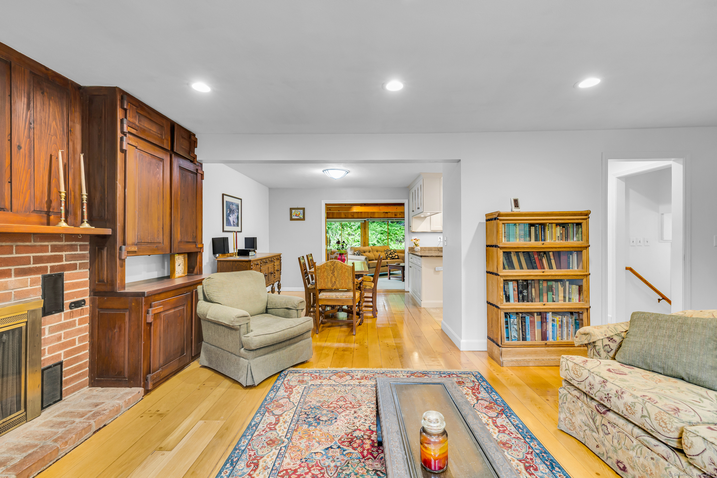 60 Mountain Road