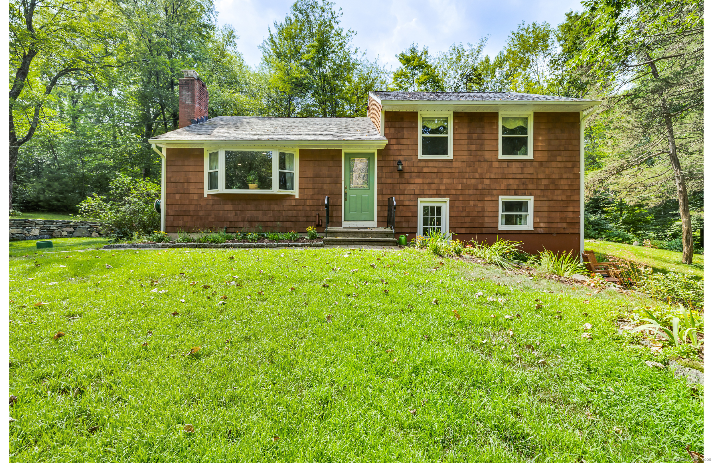 60 Mountain Road