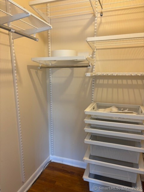 Norwalk, Connecticut 06851, United States, 1 Bedroom Bedrooms, ,1 BathroomBathrooms,Residential,Pending,129840