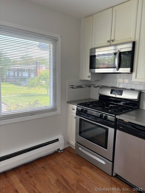 Norwalk, Connecticut 06851, United States, 1 Bedroom Bedrooms, ,1 BathroomBathrooms,Residential,Pending,129840