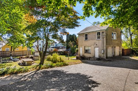 A home in New London