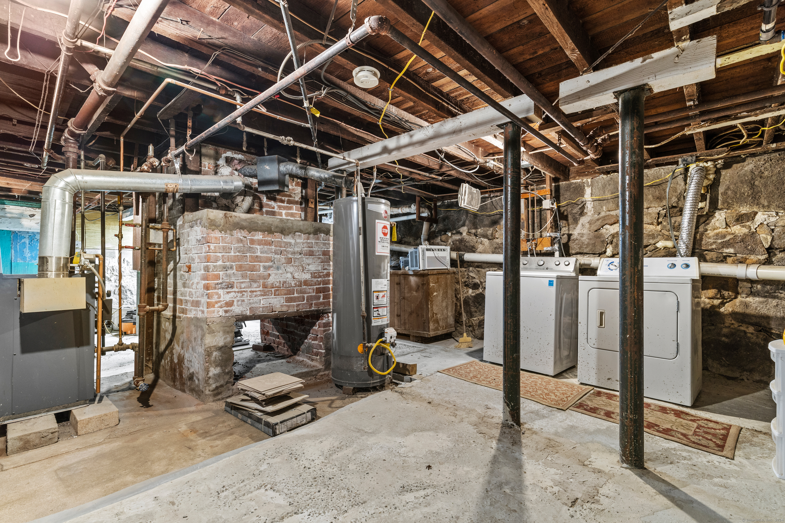 88 Blackhall Street, New London, Connecticut image 35