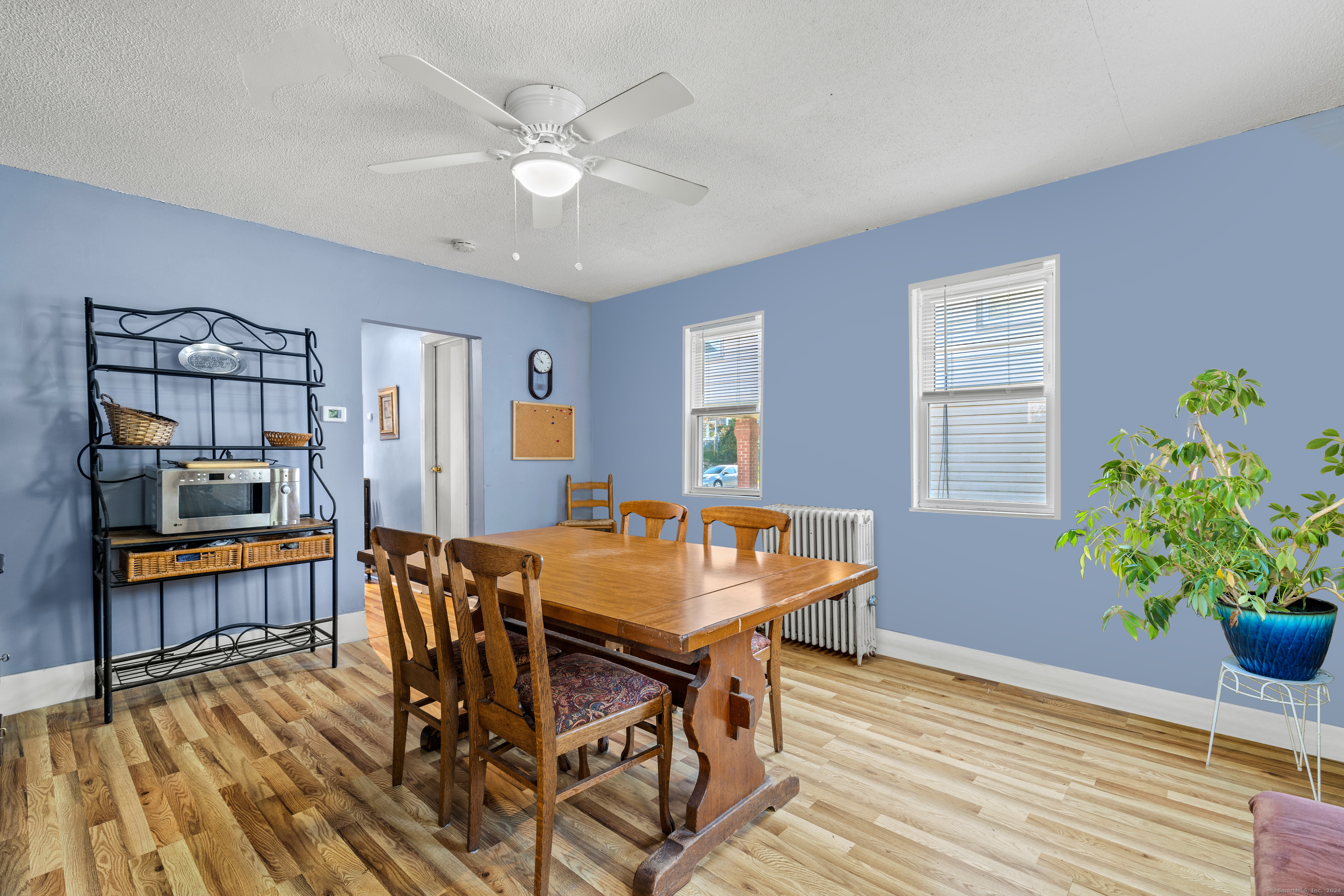 88 Blackhall Street, New London, Connecticut image 6
