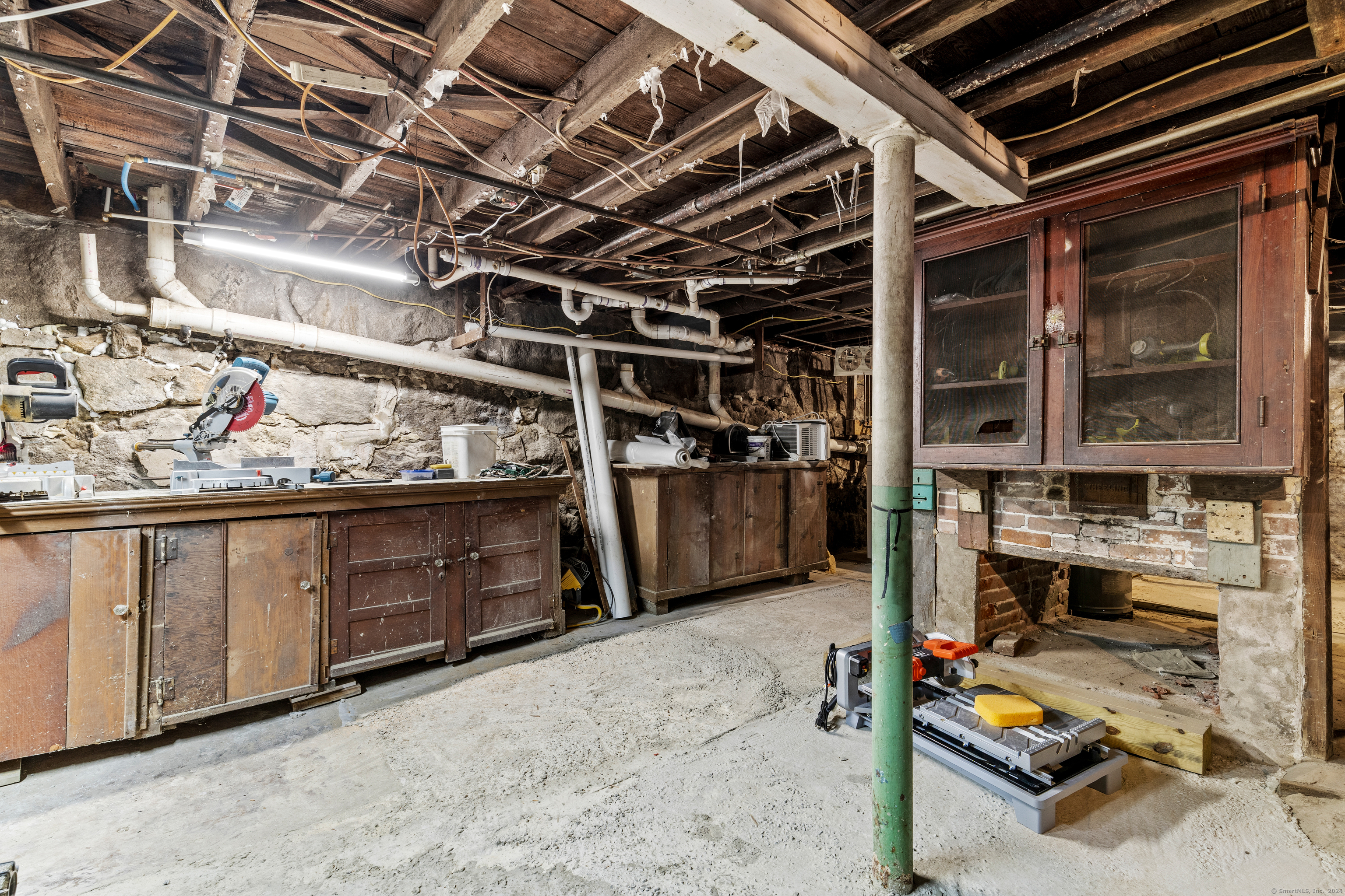 88 Blackhall Street, New London, Connecticut image 36