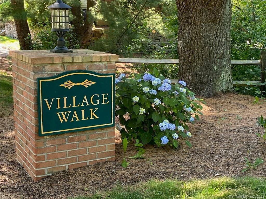 Photo of 5 Village Walk #5, Wilton, CT 06897 (MLS # 24148130)