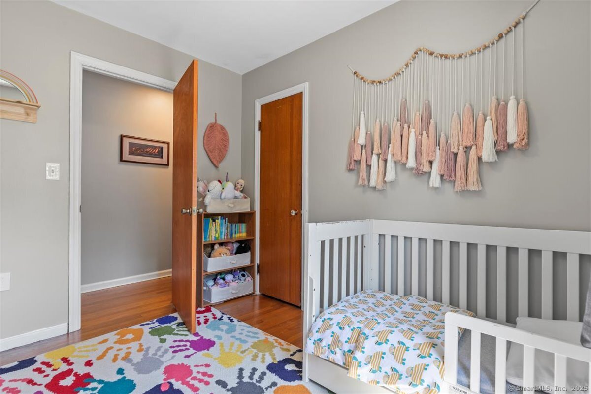 190 Dessa Drive, Hamden, Connecticut image 16