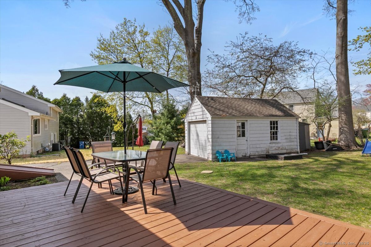 190 Dessa Drive, Hamden, Connecticut image 31