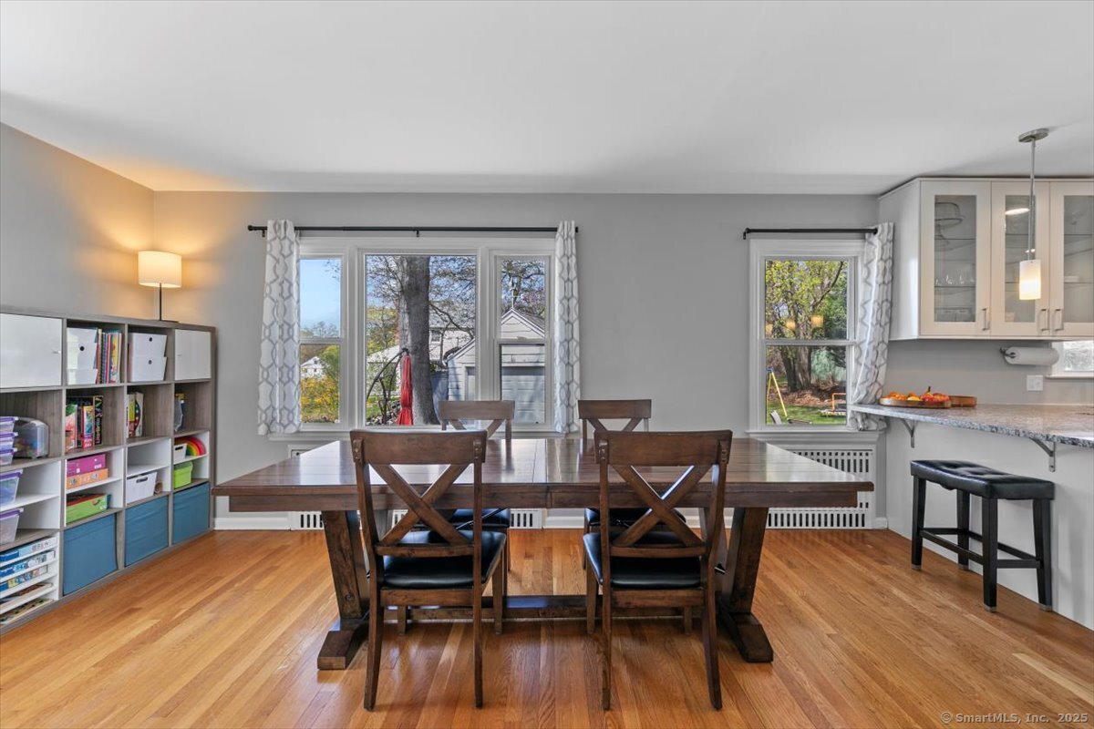 190 Dessa Drive, Hamden, Connecticut image 5