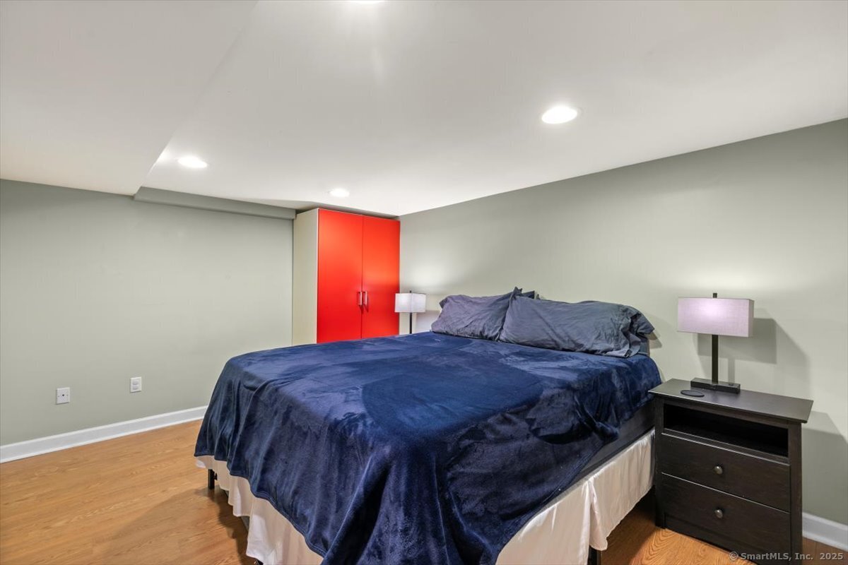 190 Dessa Drive, Hamden, Connecticut image 30