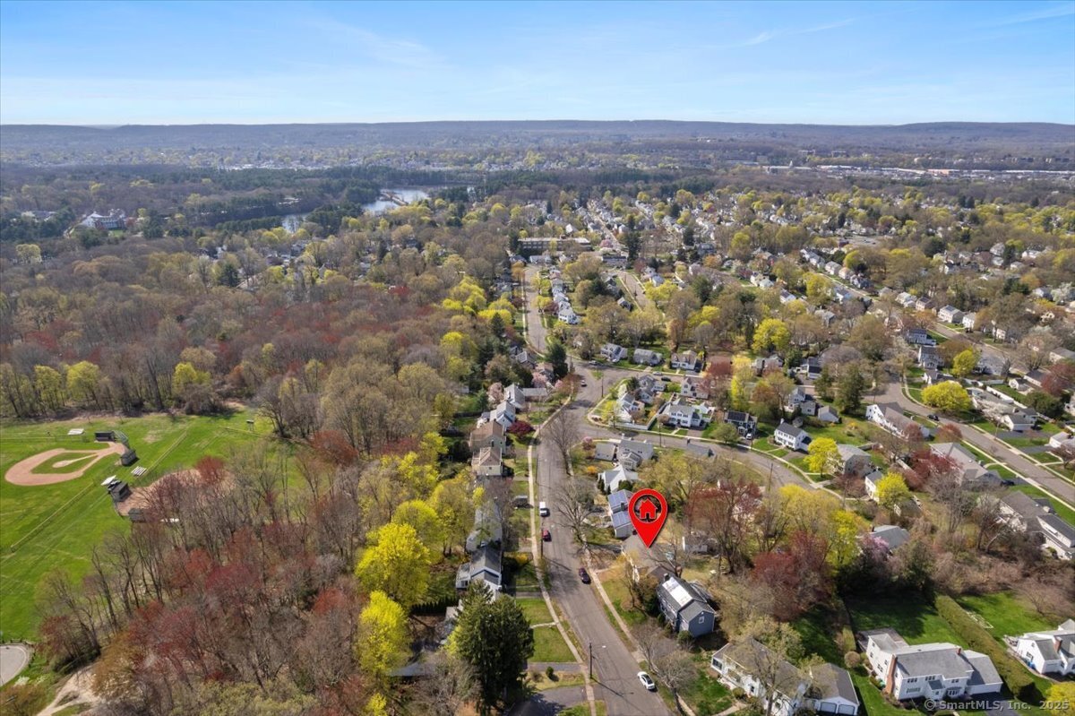 190 Dessa Drive, Hamden, Connecticut image 34