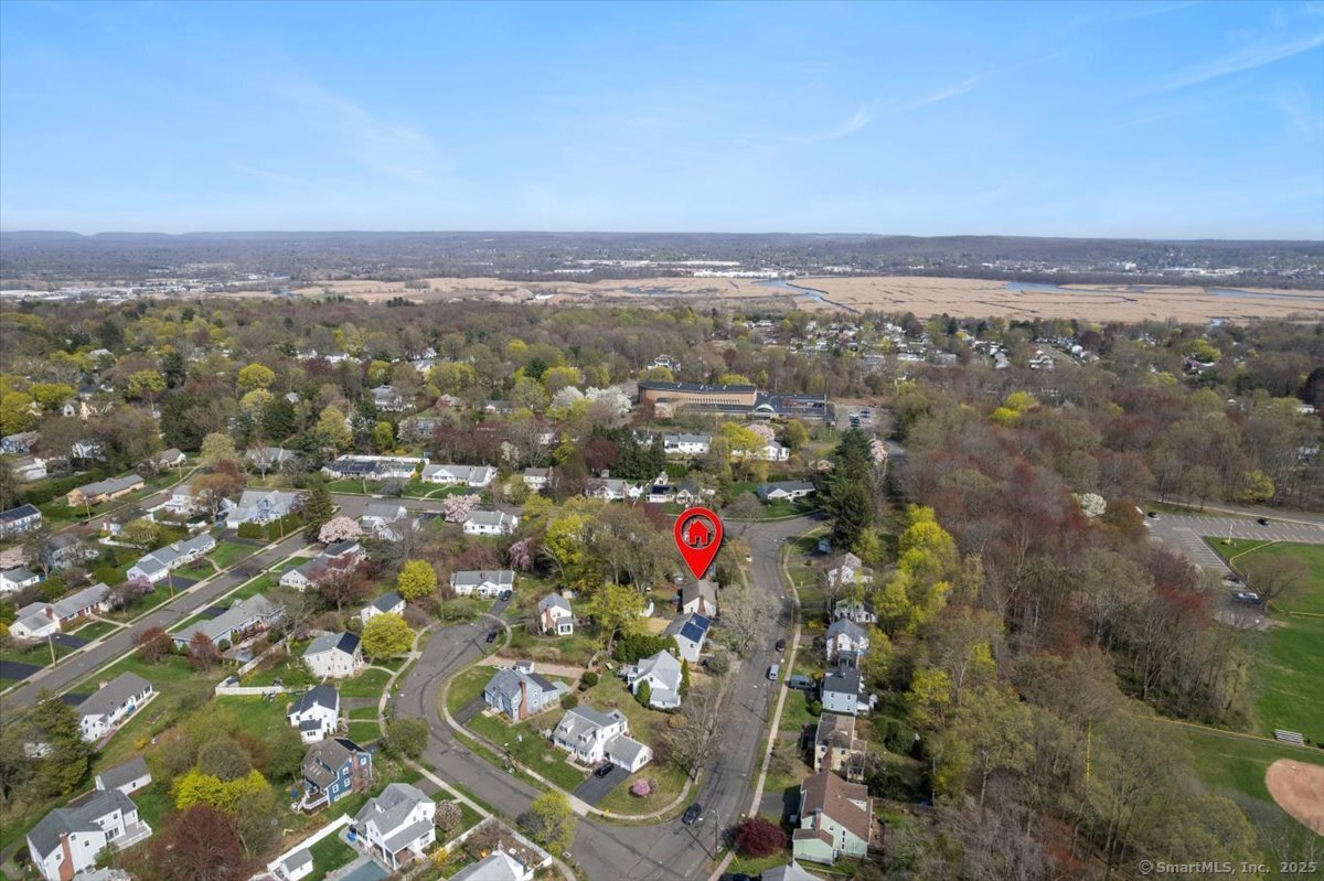 190 Dessa Drive, Hamden, Connecticut image 35