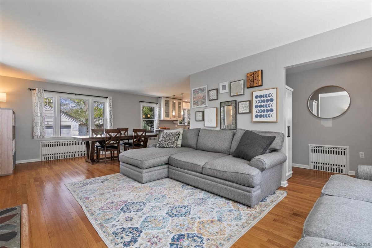 190 Dessa Drive, Hamden, Connecticut image 4
