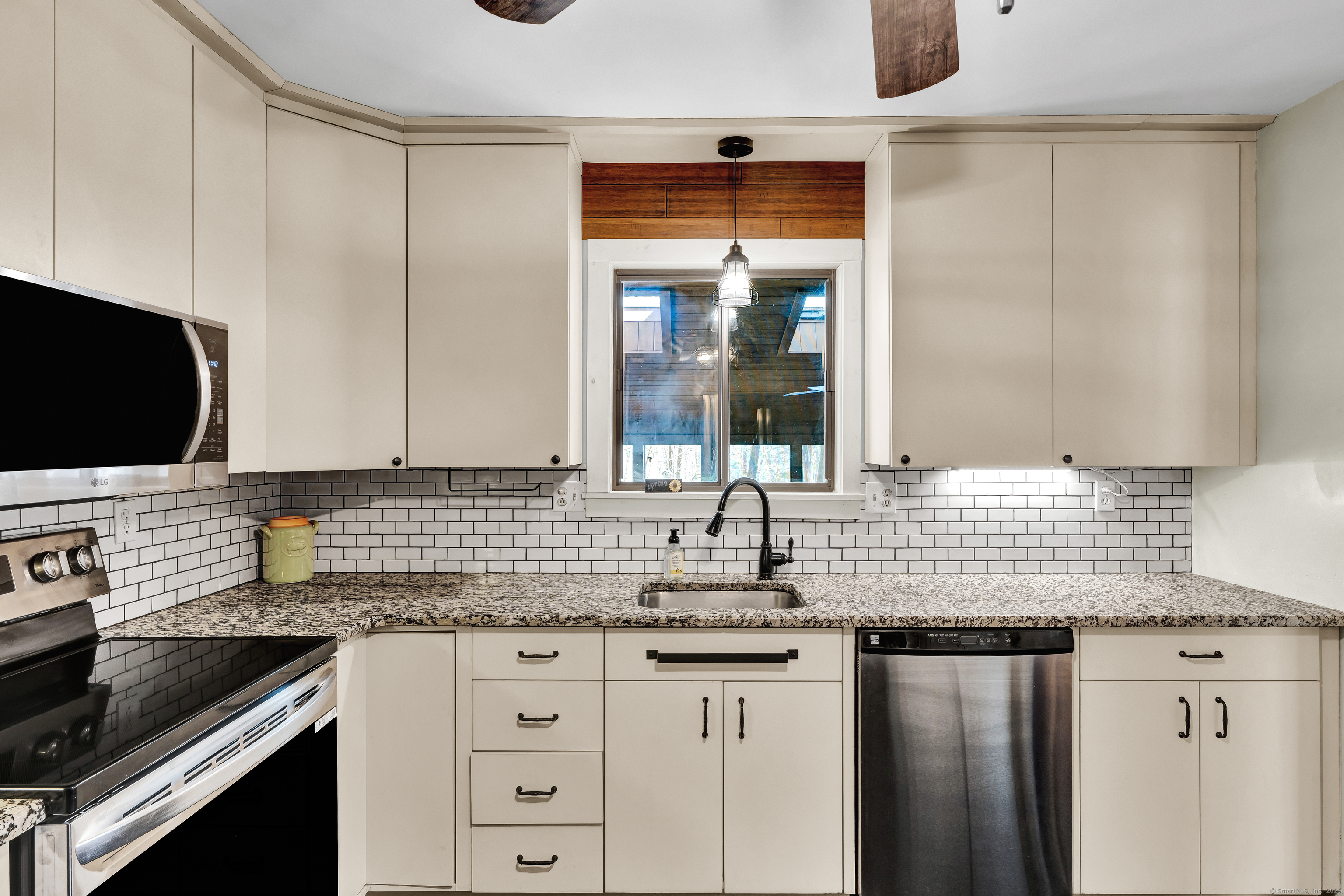 287 South Road, Marlborough, Connecticut image 13