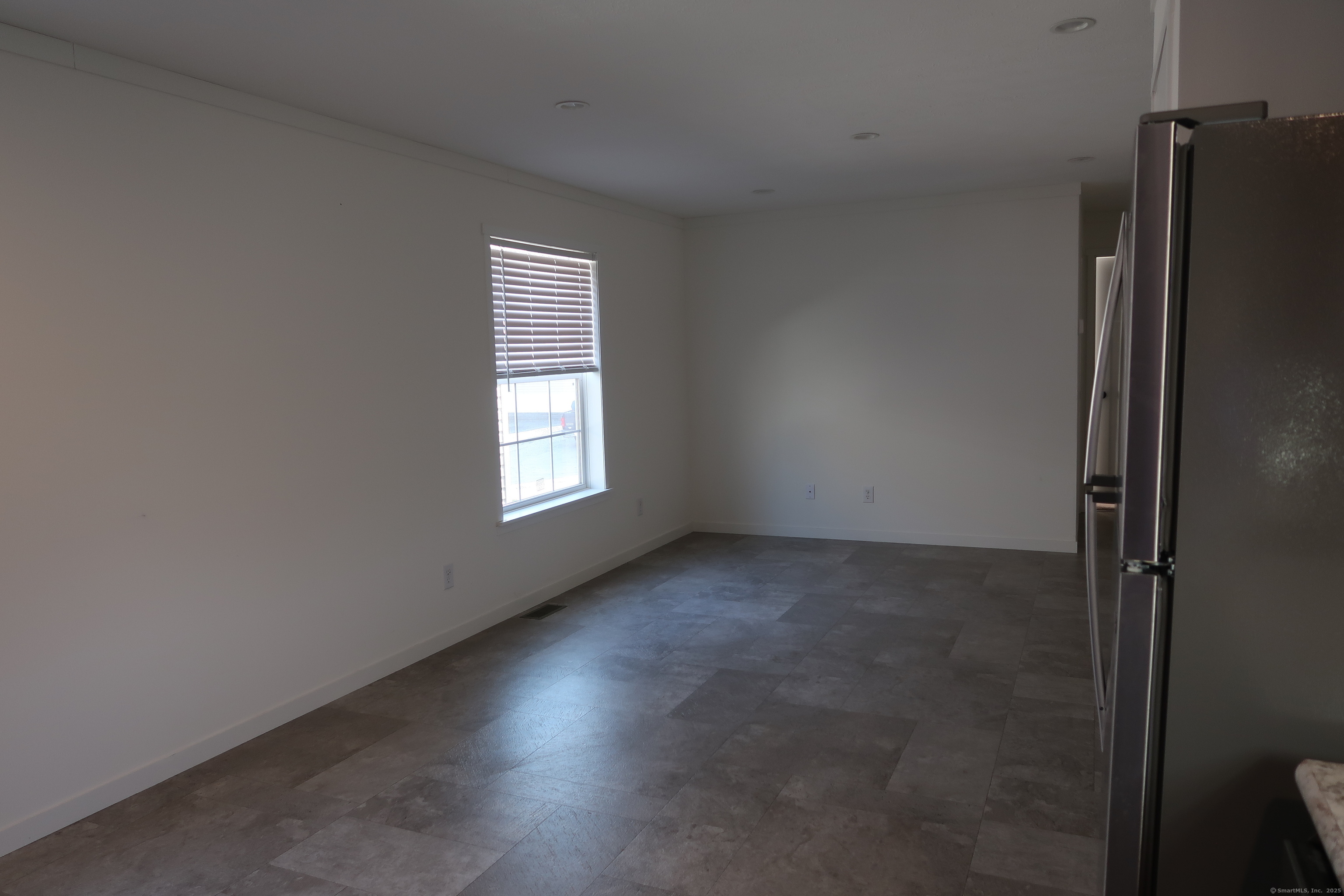 936 Main Street 7