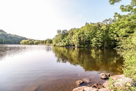 Tiny photo for Bridgewater, CT 06752 (MLS # 24134373)