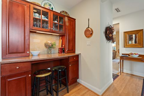 Tiny photo for 8 Willow Lane #8, Avon, CT 06001 (MLS # 24135449)