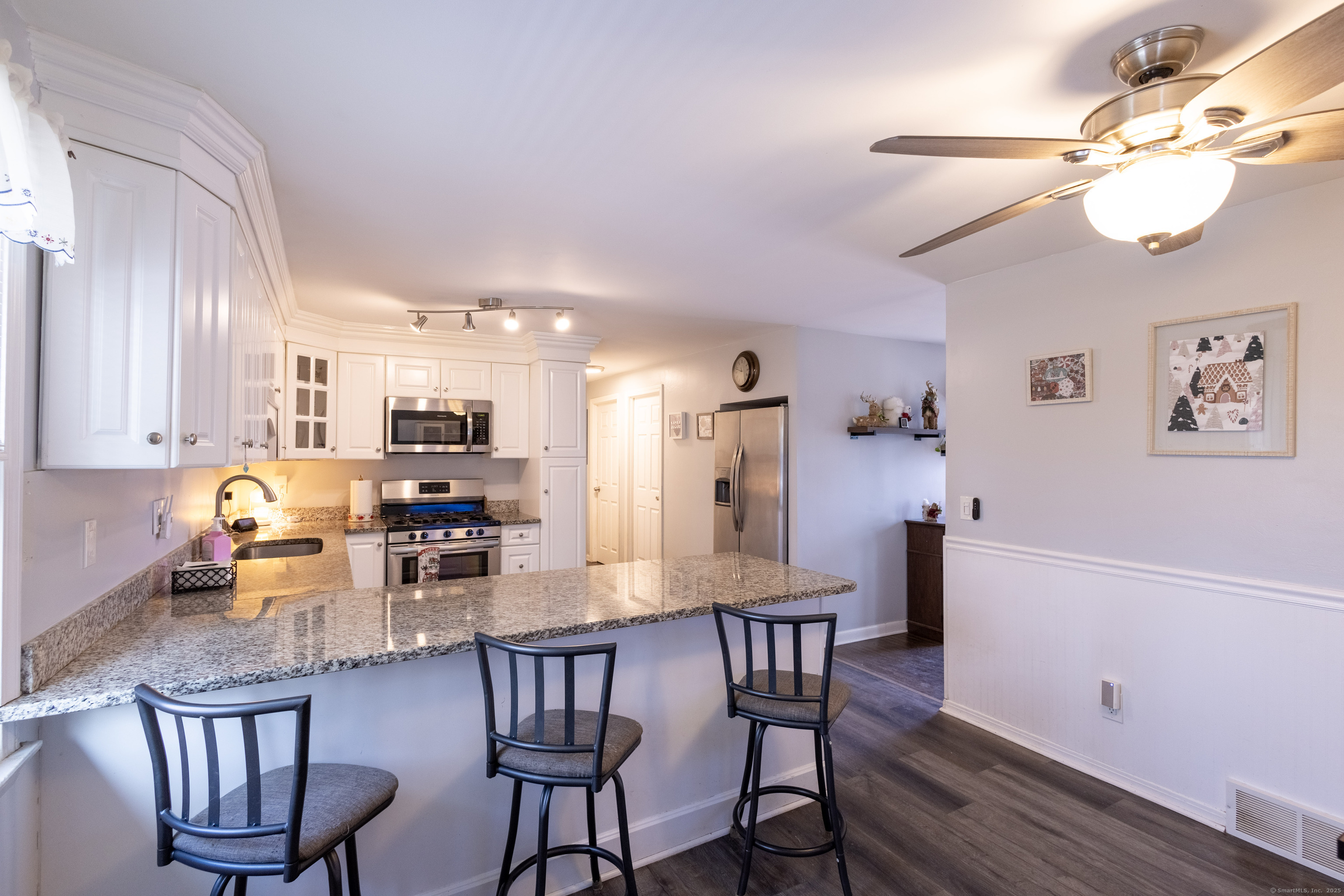 183 Deer Run Road, Meriden, Connecticut image 2