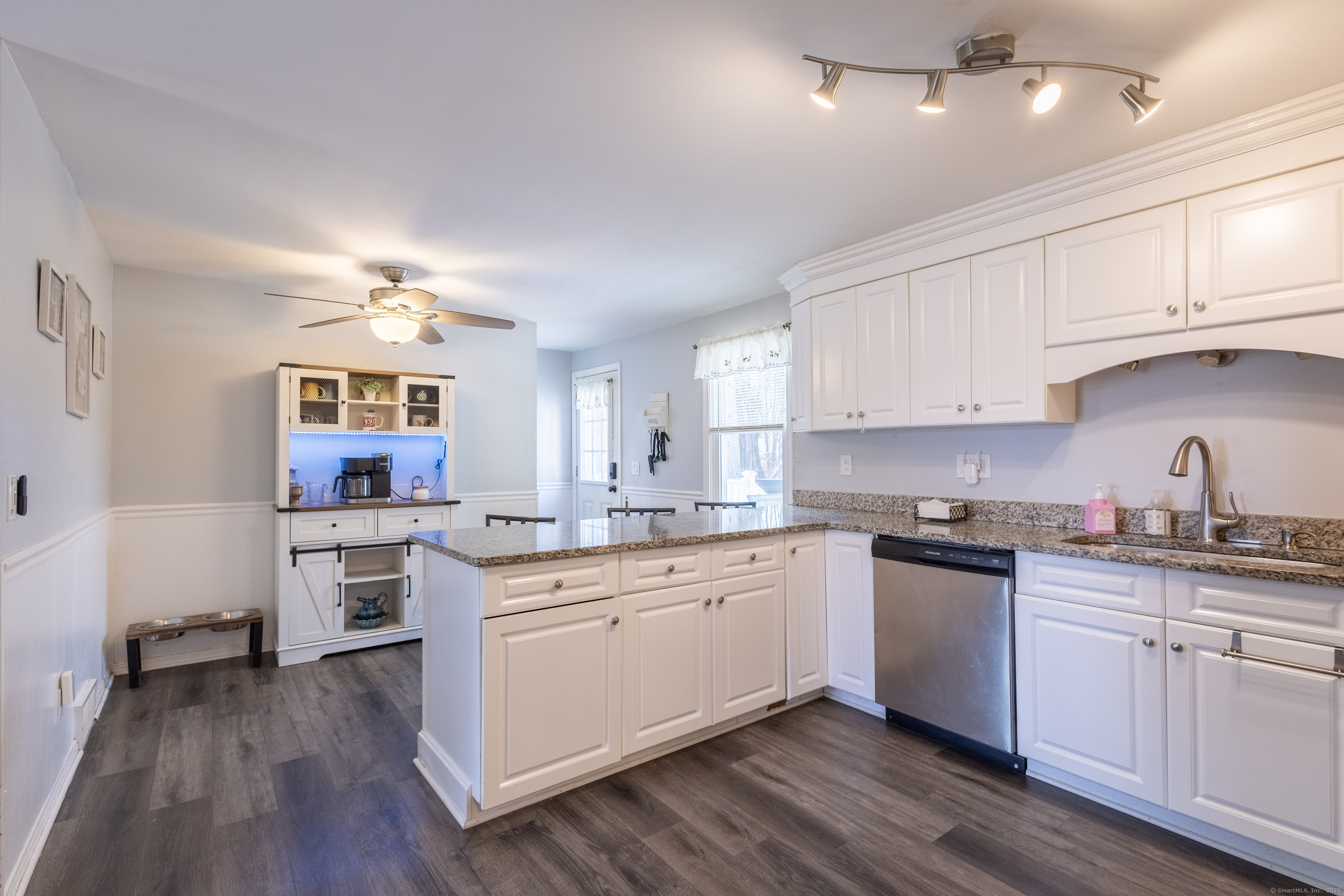 183 Deer Run Road, Meriden, Connecticut image 5