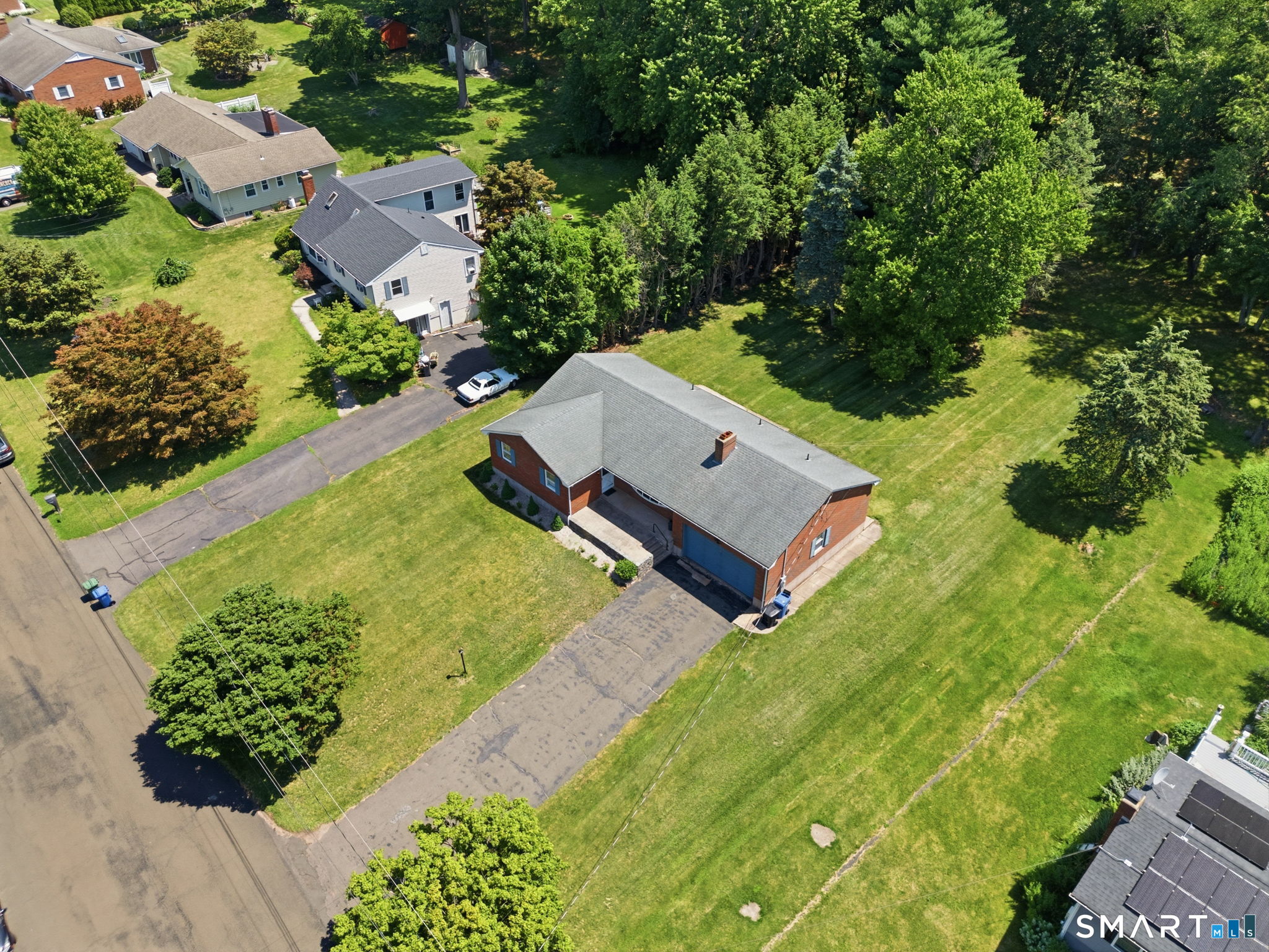 3 Burr Street