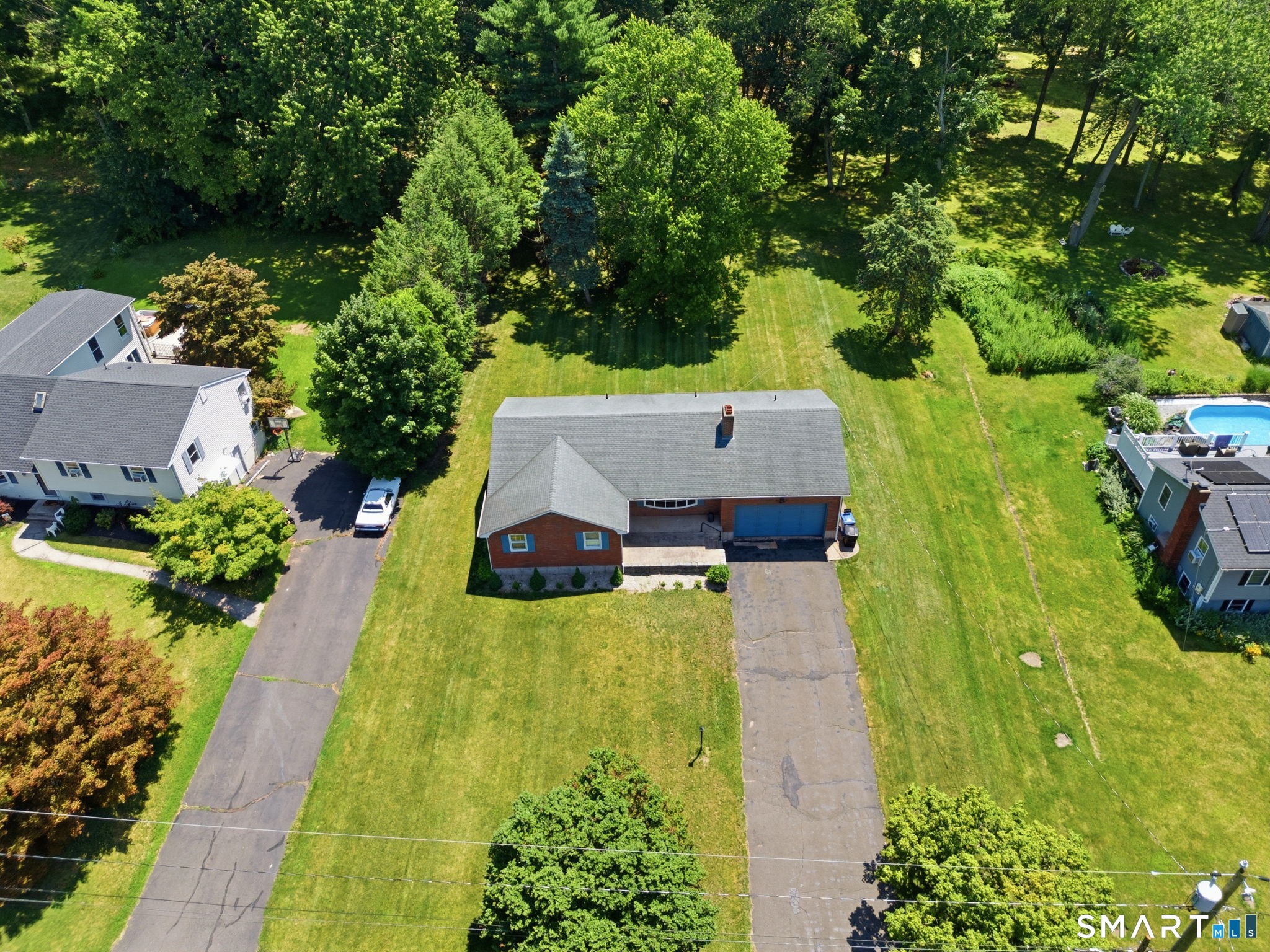 3 Burr Street