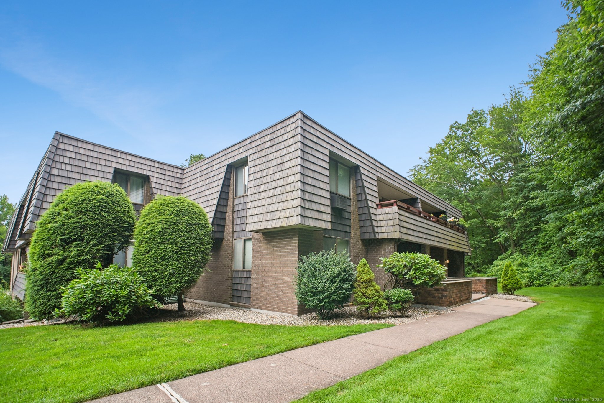 100 Oxbow Drive APT B3