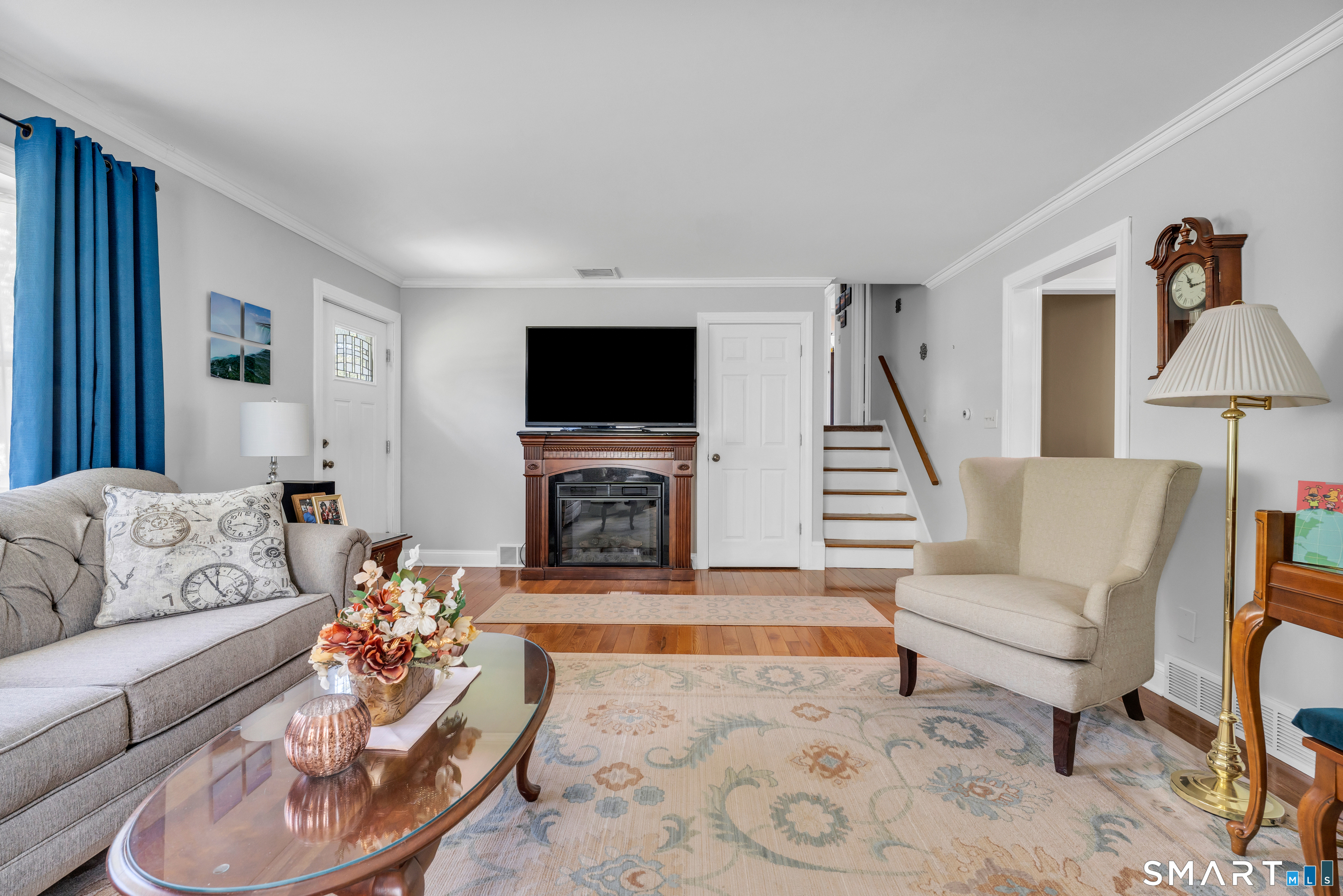 33 Deforest Drive