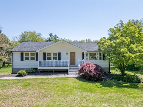 9 Punkin Drive Ellington CT 06029