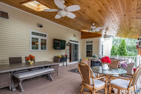 Tiny photo for 9 Pierpont Court, North Haven, CT 06473 (MLS # 24211385)