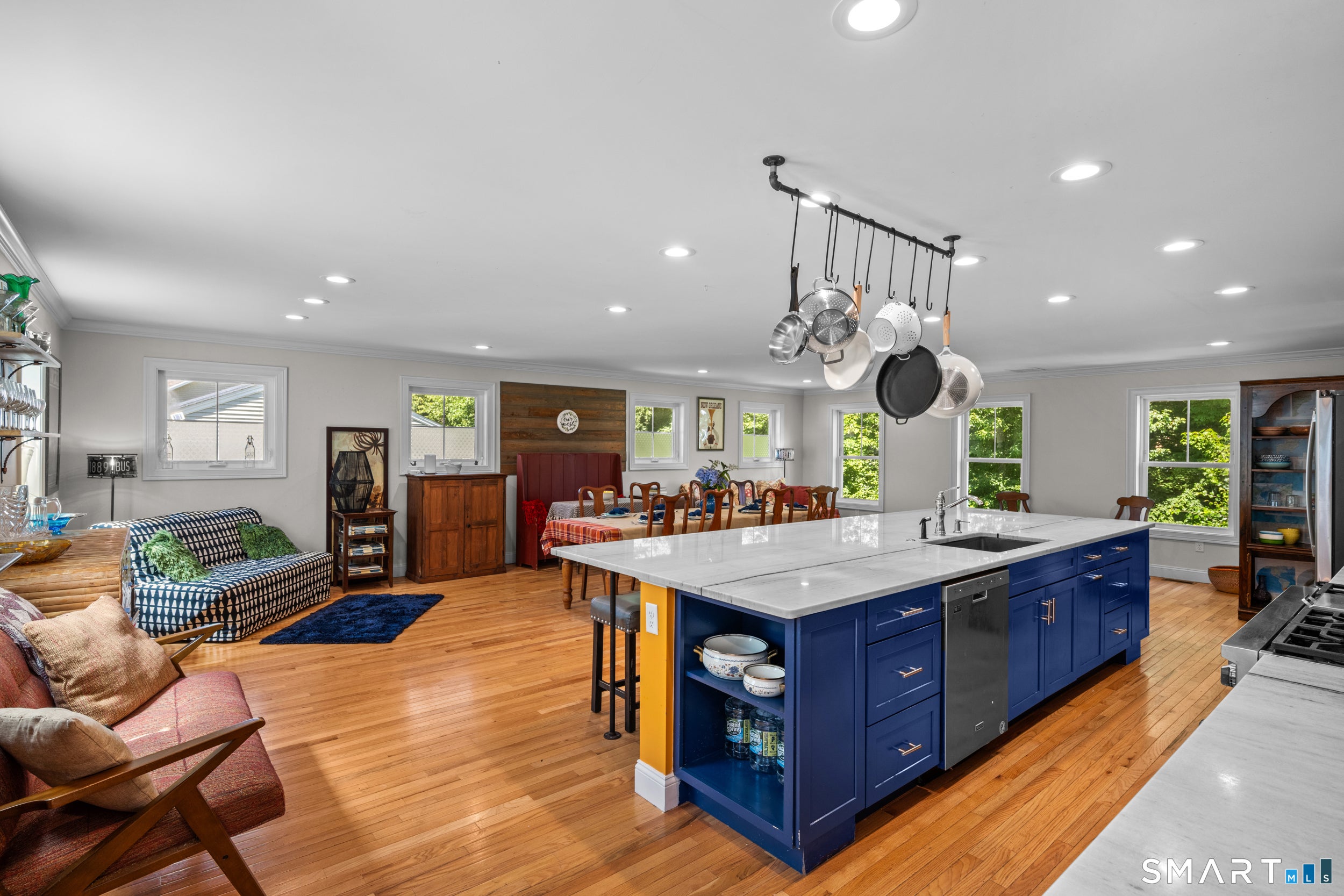 67 Spring Glen Road