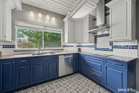 Tiny photo for 100 Gillies Lane #100, Norwalk, CT 06854 (MLS # 24211517)