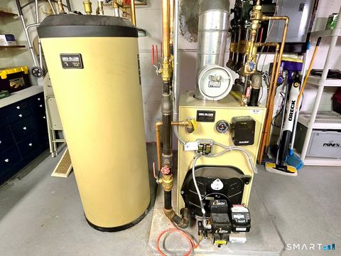 Tiny photo for 414 W Mountain Road, Simsbury, CT 06092 (MLS # 24152873)