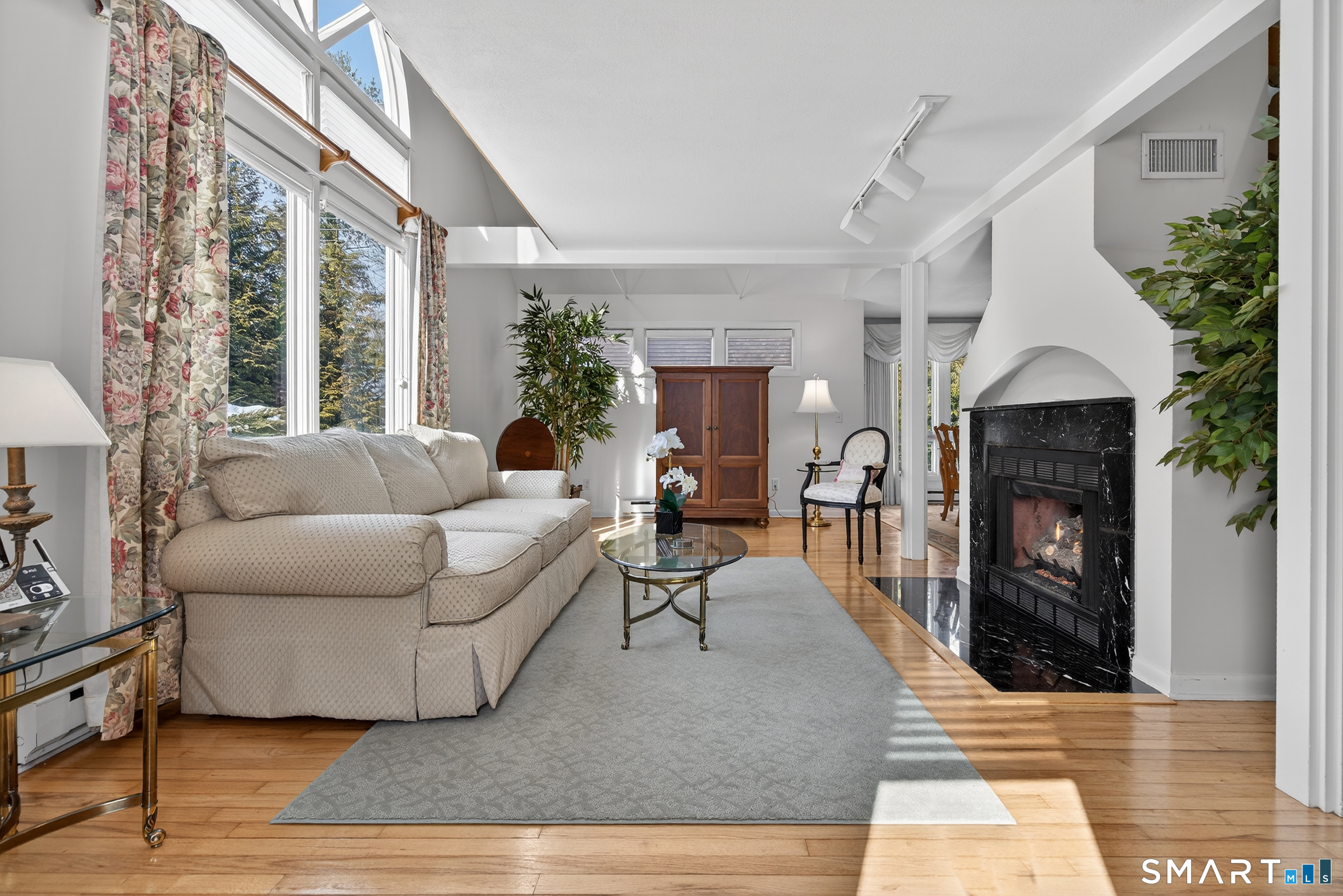 14 Centre Village Drive 14