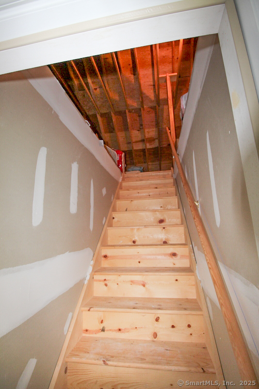 8 Teaberry Court, Haddam, Connecticut image 16