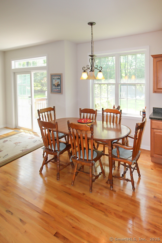 8 Teaberry Court, Haddam, Connecticut image 3