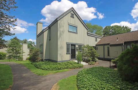 192 Heritage Village C Southbury CT 06488