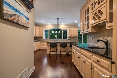 Tiny photo for 10 Whitman Pond Road, Simsbury, CT 06070 (MLS # 24216698)