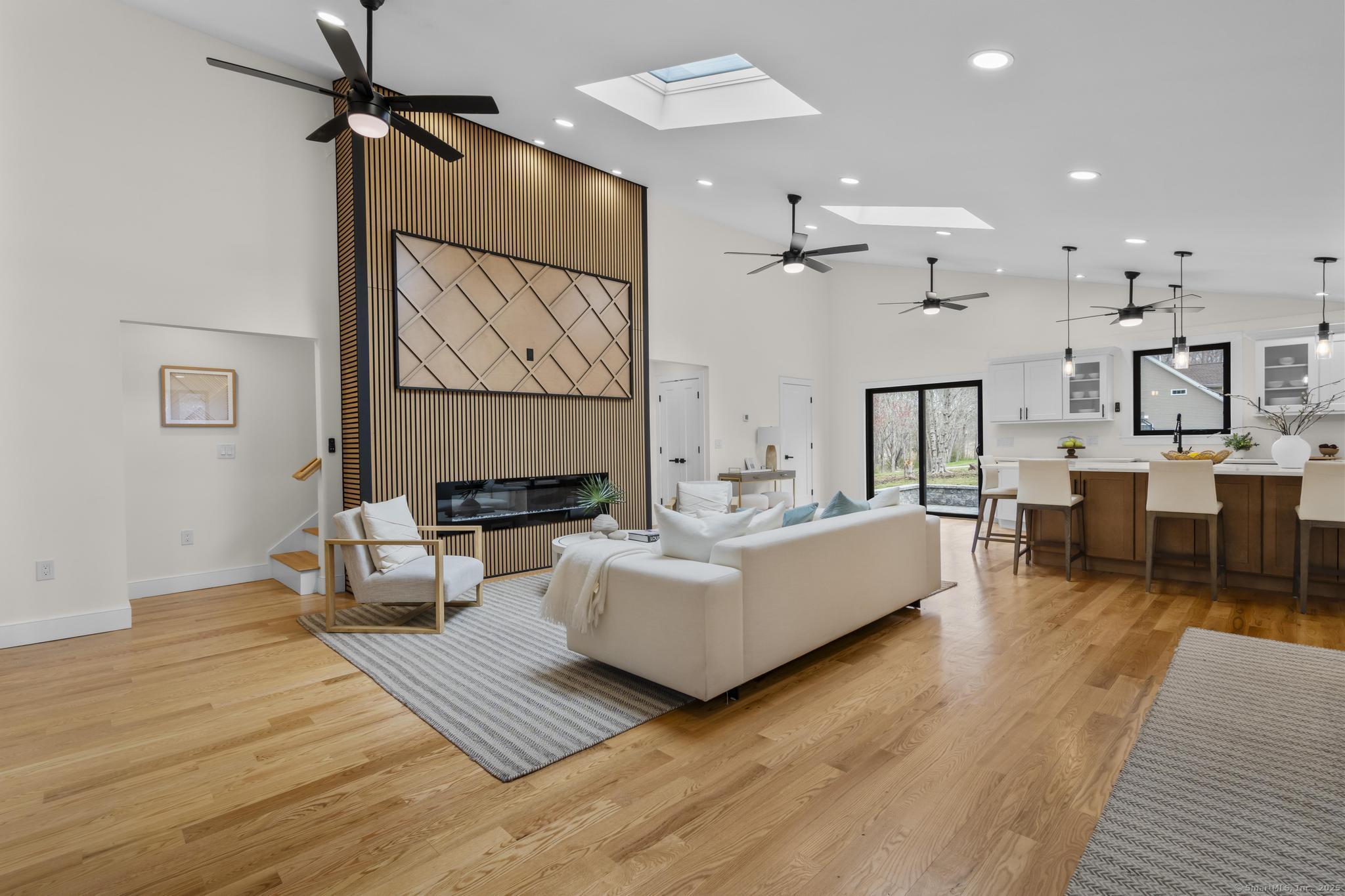35 Bayberry Lane, Guilford, Connecticut image 10