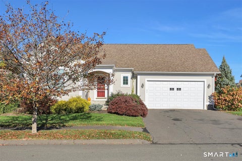 Tiny photo for 5 Harwood Gardens #5, Cromwell, CT 06416 (MLS # 24215741)
