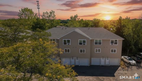 Photo of 1243 East Street #APT F, New Britain, CT 06053 (MLS # 24154159)