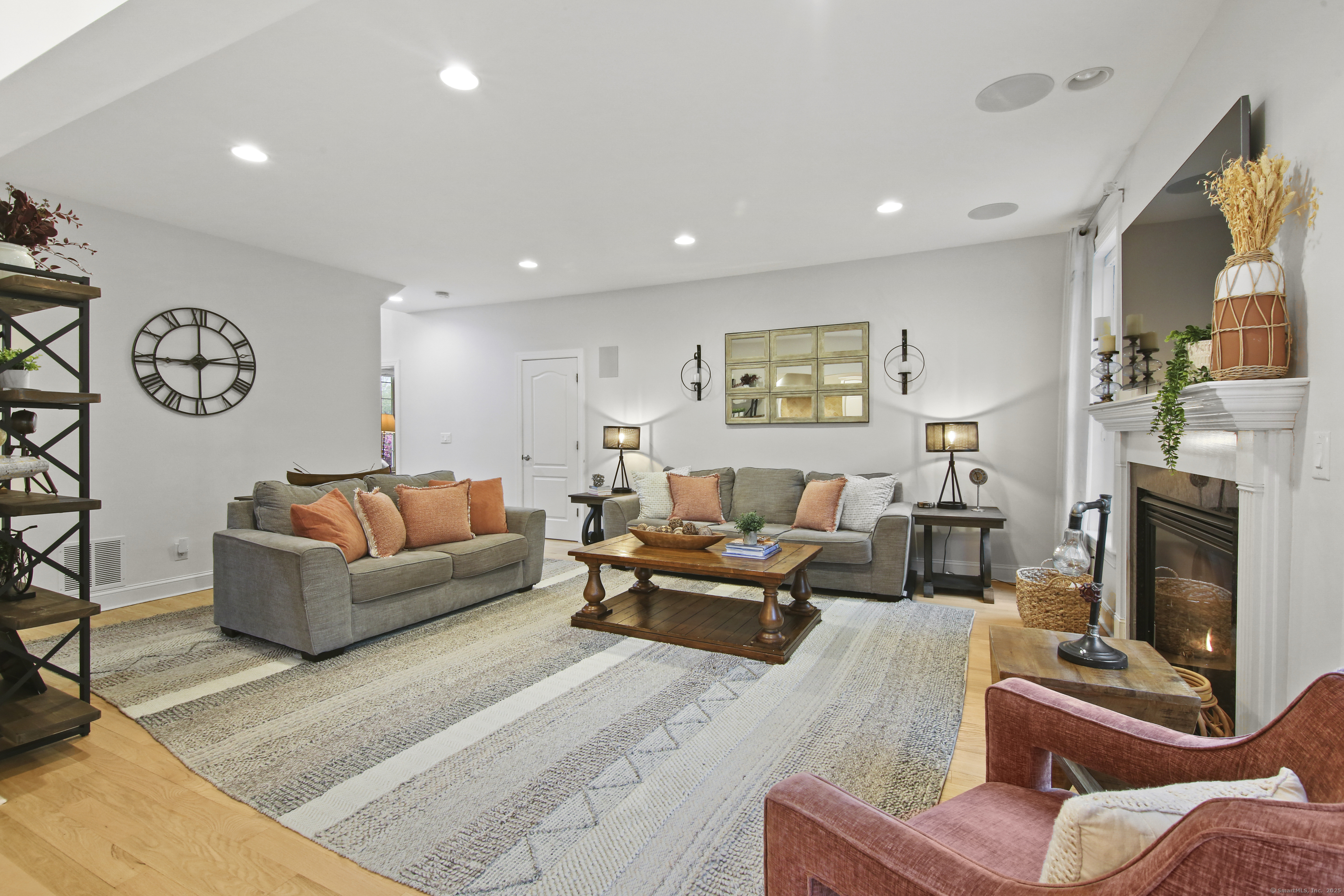 2 Darrows Ridge, East Lyme, Connecticut image 11