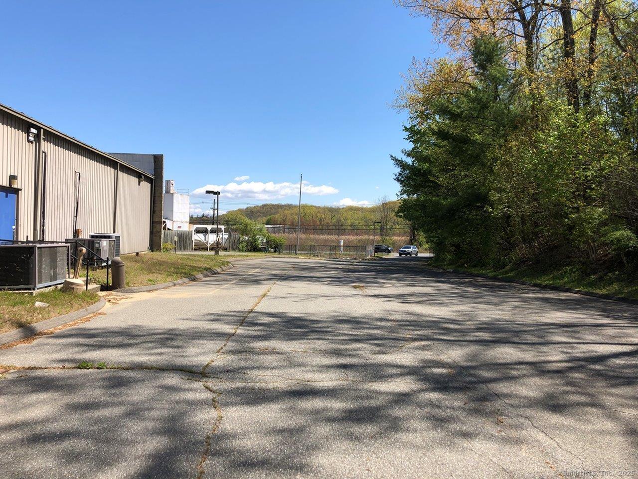 159 Grassy Plain Street