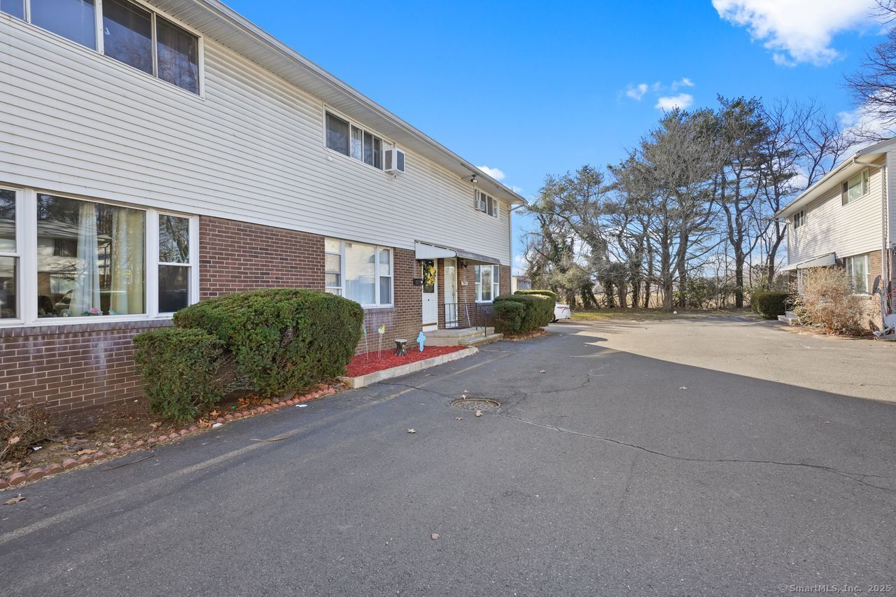 466 Middletown Avenue #APT 16, New Haven, Connecticut image 4