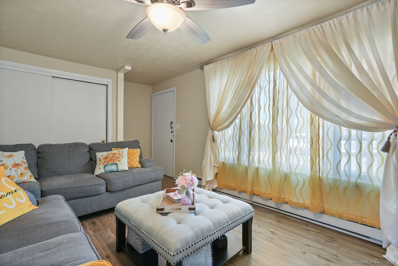 466 Middletown Avenue #APT 16, New Haven, Connecticut image 8